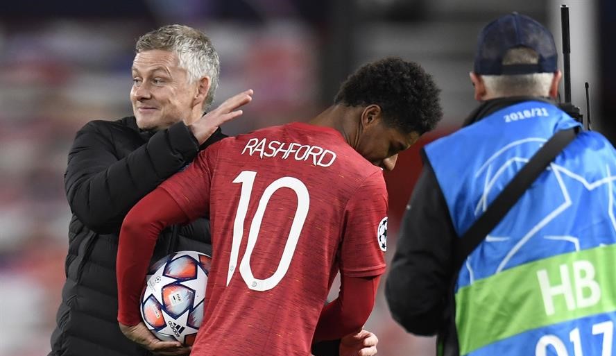 Marcus Rashford deslumbró con un triplete en la goleada de Manchester United a RB Leipzig