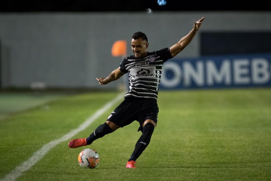 Junior de Barranquilla superó a Plaza Colonia en Uruguay por la segunda fase de la Sudamericana