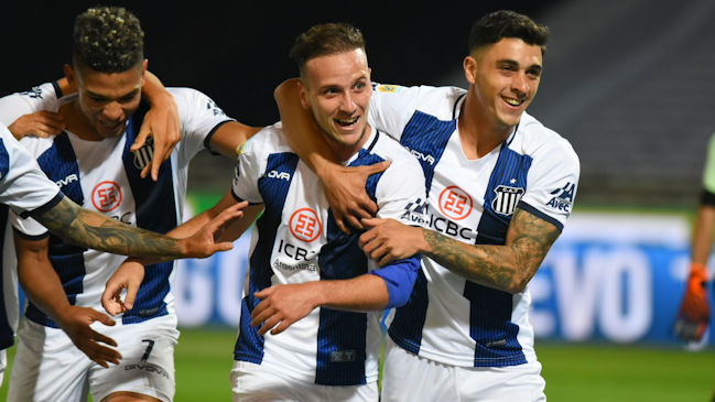 Talleres logró un imponente triunfo sobre Newell’s de Frank Kudelka en el inicio del torneo argentino