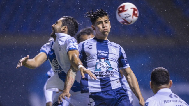 Víctor Dávila vio acción en triunfo de Pachuca sobre Tijuana en México