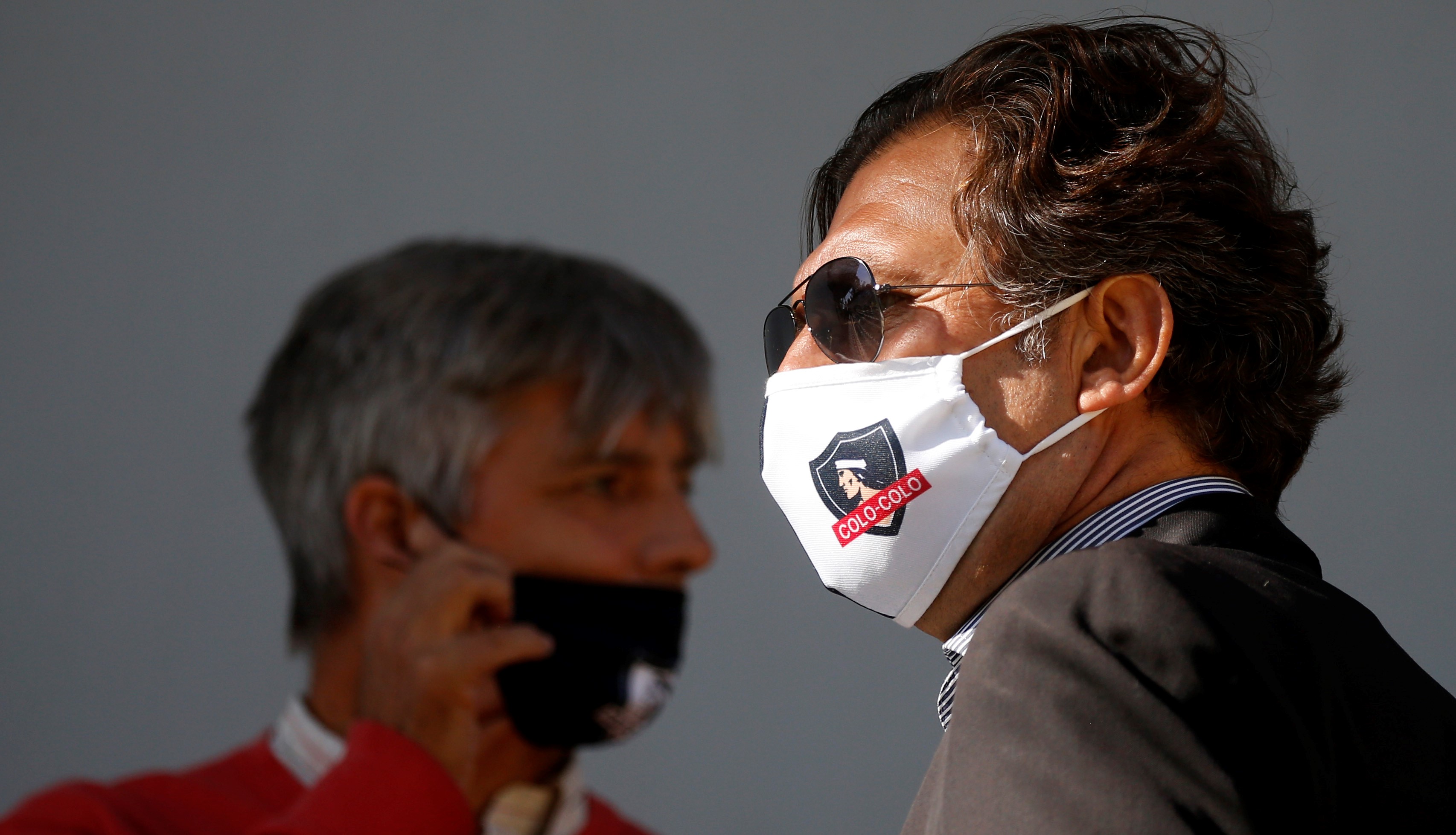 Barticciotto quiere a Blanco y Negro fuera de Colo Colo: La pérdida de identidad y pasión es gracias a ellos