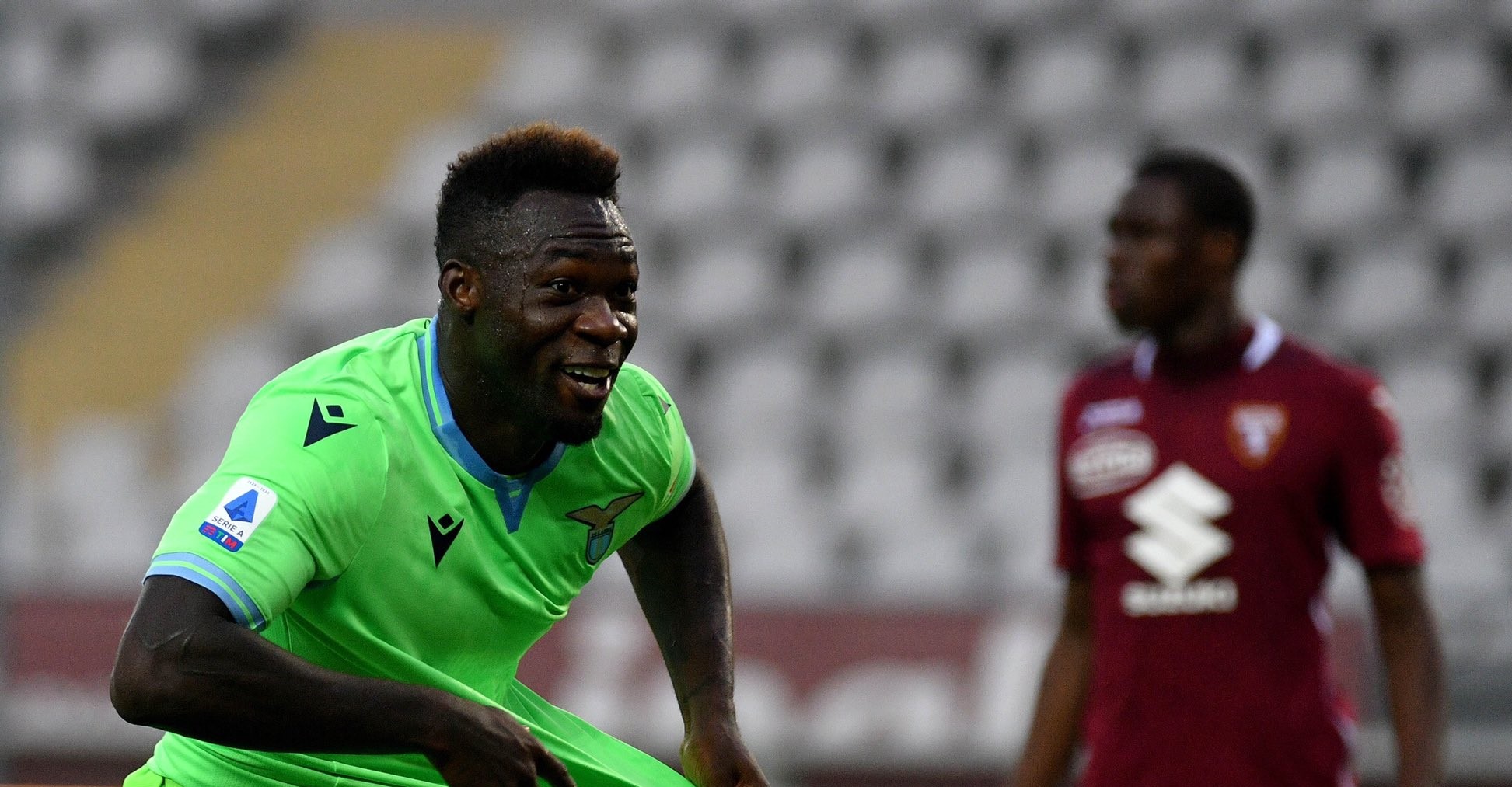 Felipe Caicedo anotó en el último minuto el gol del triunfo para Lazio en partidazo ante Torino