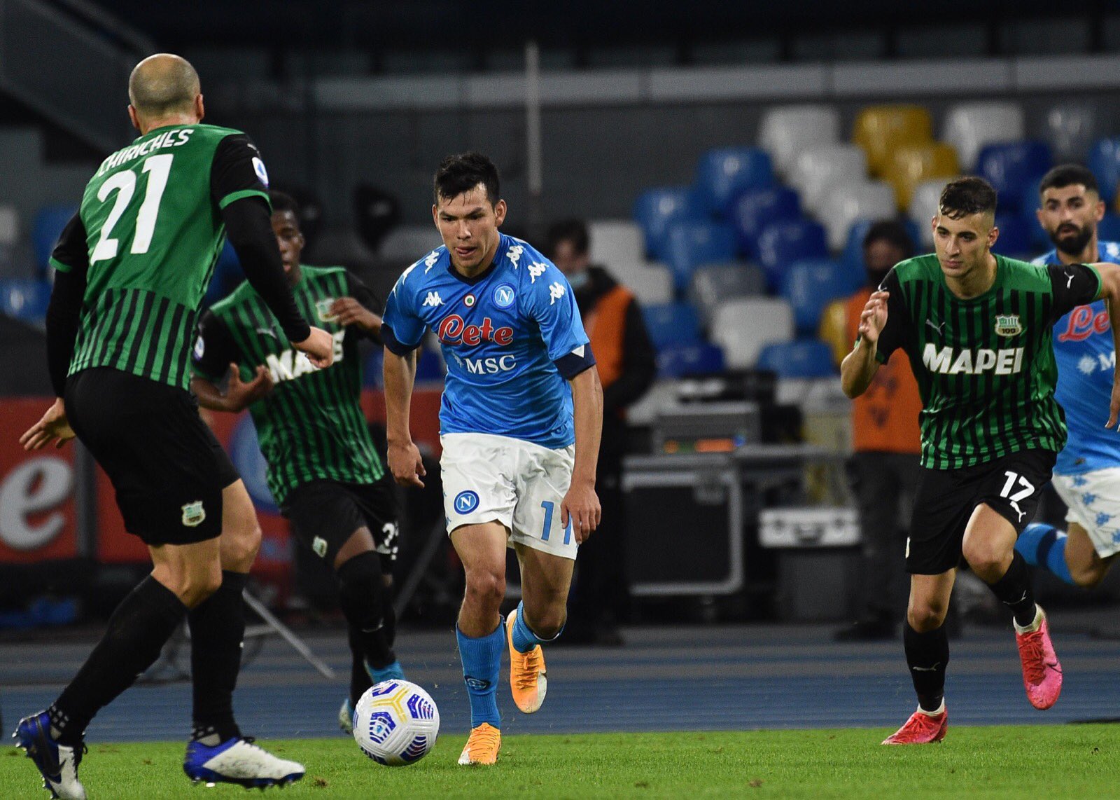 El sorprendente Sassuolo tumbó a Napoli en San Paolo y quedó como único escolta en Italia