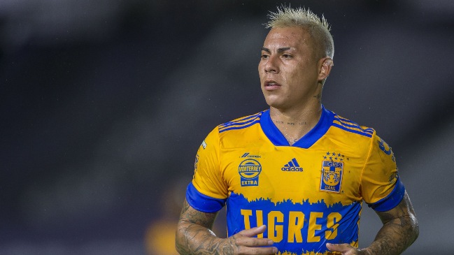 Prensa brasileña indicó que Sampaoli volvió a la carga para llevarse a Vargas a Atlético Mineiro