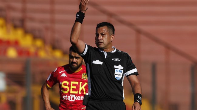 Abogados peruanos que demandaron a Bascuñán: Si esto avanza, pediremos su extradición