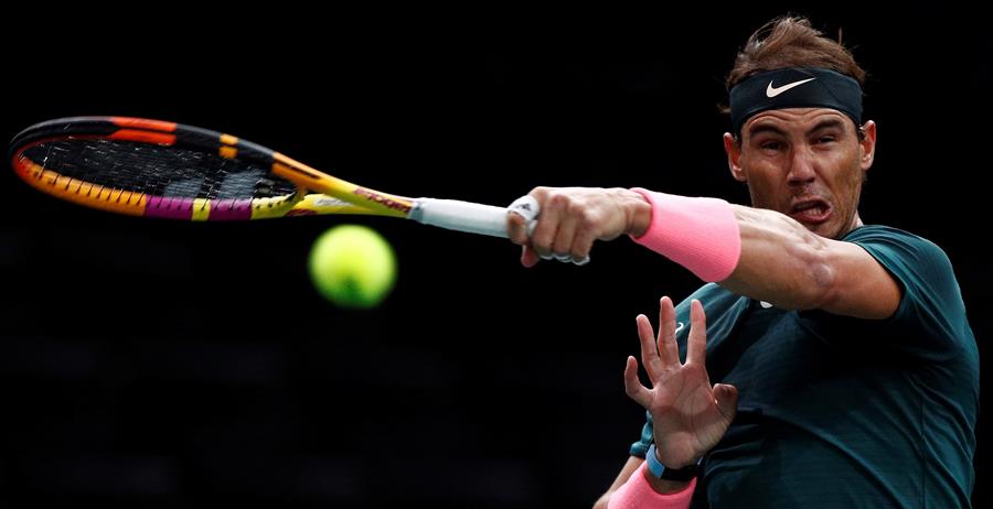 Sigue a paso firme: Rafael Nadal derribó a Jordan Thompson y avanzó a cuartos en Paris-Bercy