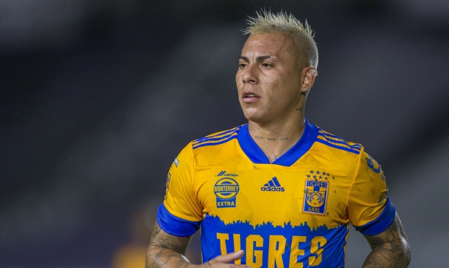 Eduardo Vargas arribará este viernes a Belo Horizonte para firmar con Atlético Mineiro