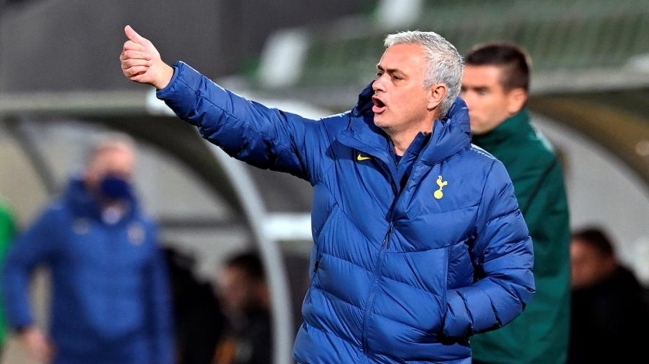 Mourinho criticó a jugador que fue figura en Europa League