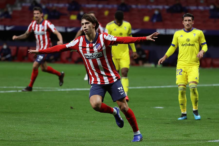 Joao Felix y Luis Suárez comandaron la goleada de Atlético de Madrid sobre Cádiz