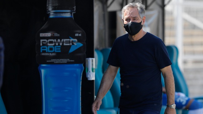 Ariel Holan: Tenemos un plantel corto para dos competencias, pero que tiene mucho amor propio