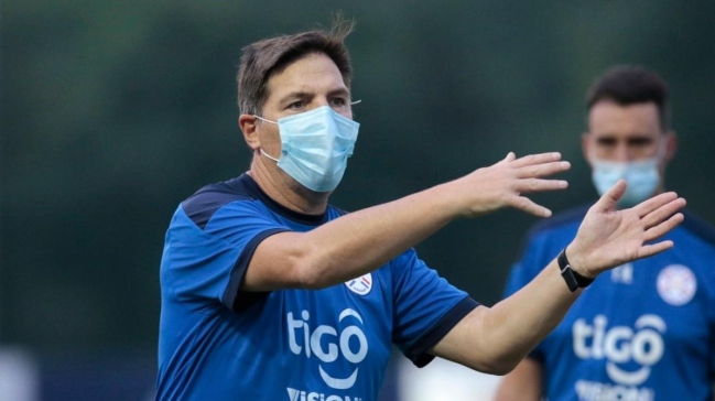 Eduardo Berizzo: Ante Argentina debemos ser dinámicos y agresivos