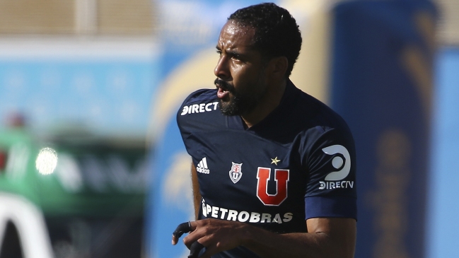 La continuidad de Jean Beausejour en U. de Chile está cada vez más complicada