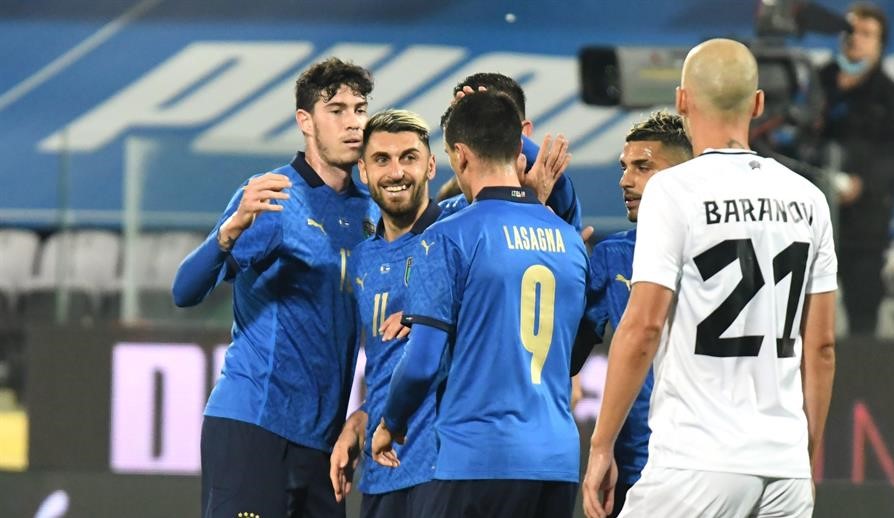 Italia aplastó a Estonia en amistoso con golazos de Grifo y Bernardeschi