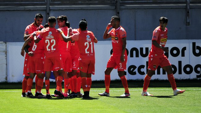 En “Lado B” conversamos con María Belén Carvajal y conocimos de Lautaro de Buin