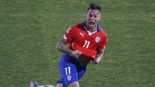 ¡Con Vargas intratable! El inolvidable triunfazo de Chile sobre Perú en semis de la Copa América 2015
