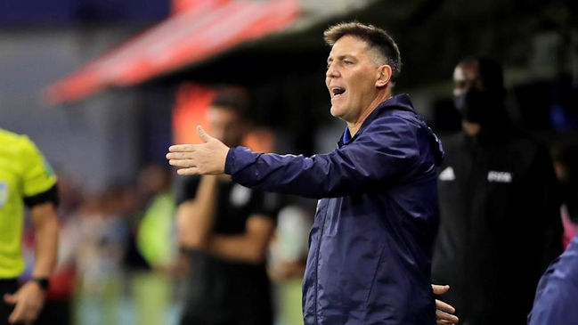 Eduardo Berizzo: Felicito a mi equipo por haber sostenido el resultado