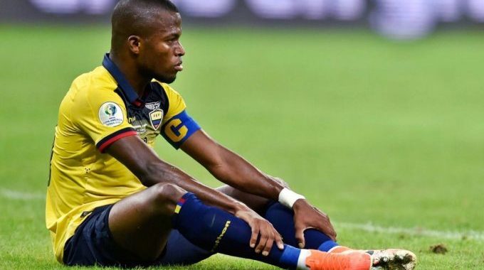Ecuador sufrió tres bajas por Covid-19 para el partido con Colombia