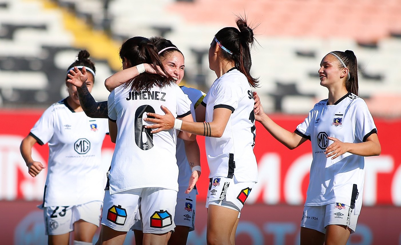 Colo Colo derrotó a Fernández Vial y sigue líder en el Campeonato Femenino