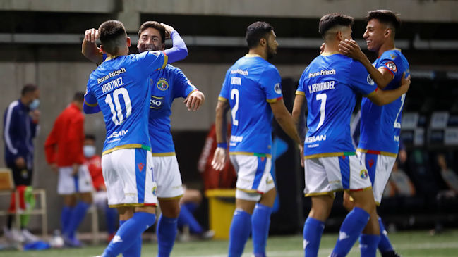 Audax Italiano arrancó la segunda rueda con un cómodo triunfo ante Coquimbo Unido