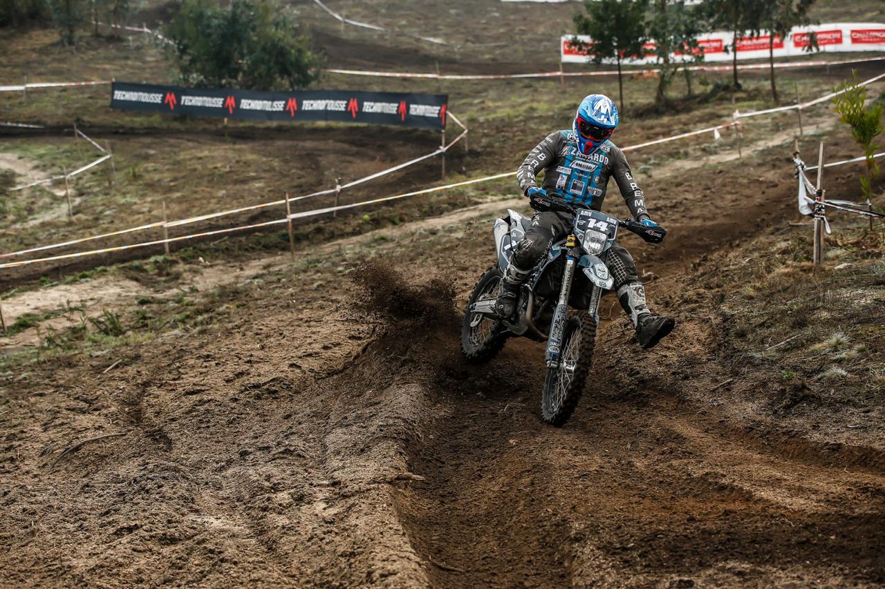 Ruy Barbosa terminó subcampeón en la categoría Junior 1 del Mundial de Moto Enduro FIM