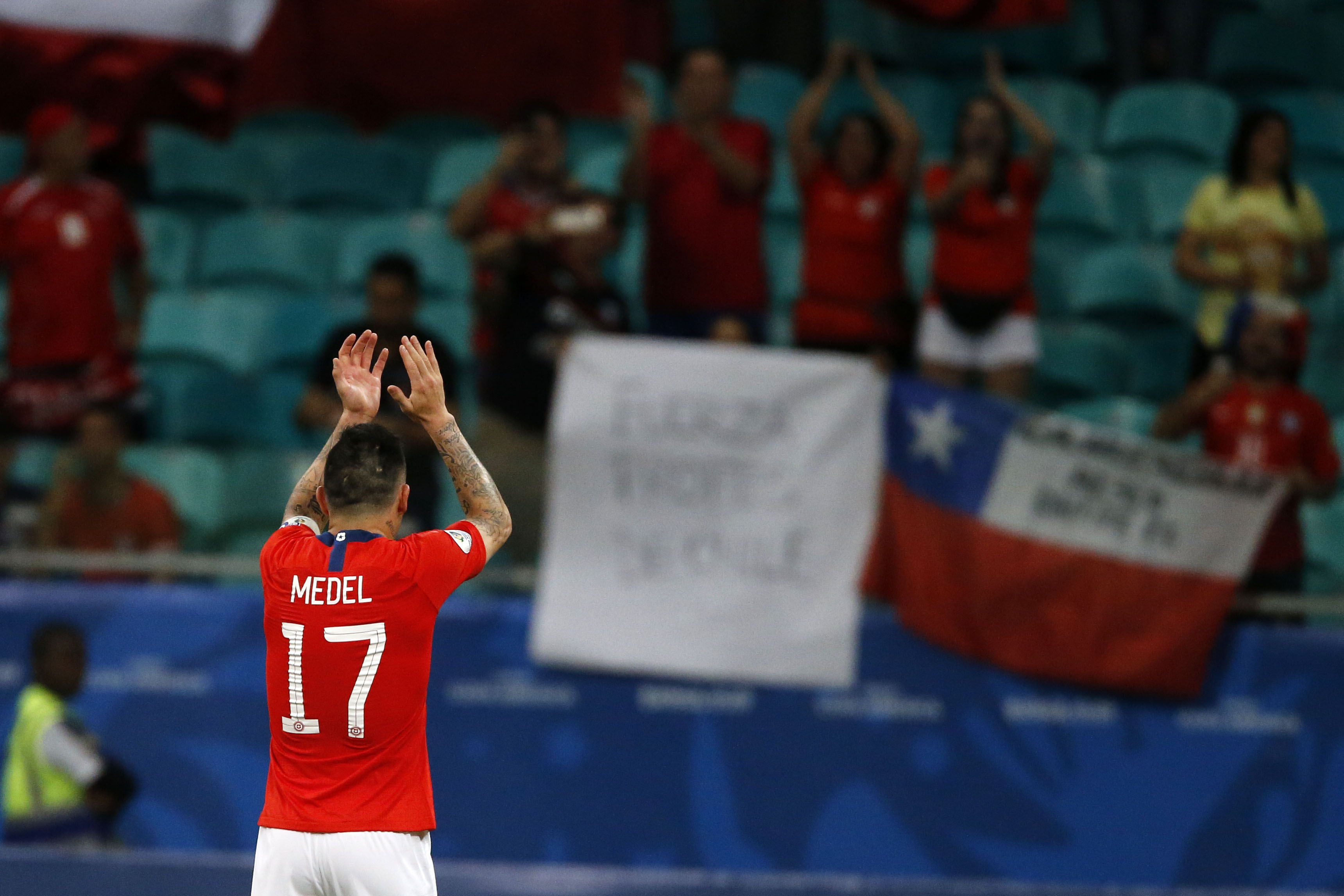 Gary Medel: El camino es largo y debemos estar más unidos que nunca