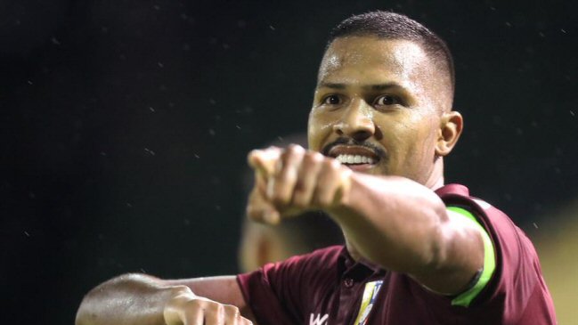 ¡Rey Salomón! El eufórico relato en canal venezolano en los goles del triunfo sobre La Roja