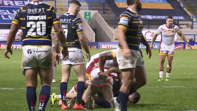 Rugbista recibió ocho fechas de castigo por poco decorosa acción contra un rival