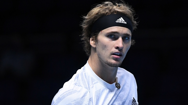 Alexander Zverev superó a Diego Schwartzman y lo dejó al borde de la eliminación en Londres