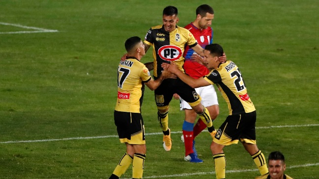 Universidad Católica perdió ante un sólido Coquimbo y puso en riesgo su liderato exclusivo