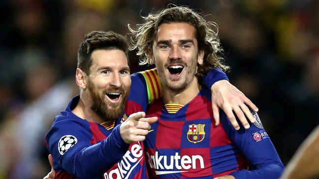 Hinchas de Barcelona increparon a Griezmann: “A Messi se le respeta”