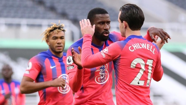 Chelsea venció a Newcastle y es líder provisional de la Premier League