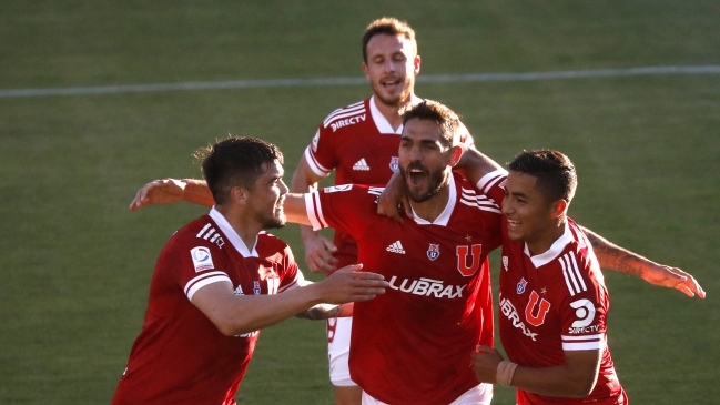 Joaquín Larrivey extendió su cosecha como goleador con gran conquista ante Everton