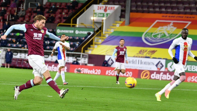 Burnley consiguió su primera victoria en la Premier League a costa de Crystal Palace