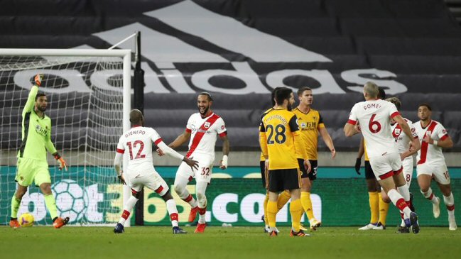 Southampton perdió la chance de ser escolta en la Premier tras empatar con Wolves