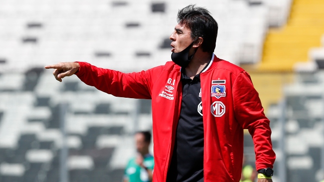 Gustavo Quinteros: Duele mucho perder a Paredes, es un referente positivo en el día a día