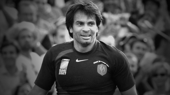 Leyenda del rugby francés fue hallado muerto en un parque