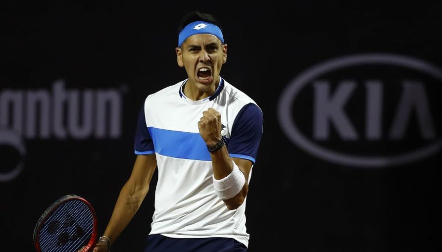 Alejandro Tabilo batalló ante Nicolás Alvarez y alcanzó cuartos en el Challenger de Lima