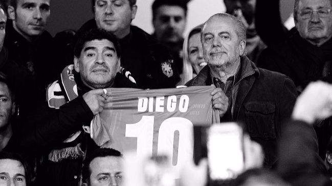 Presidente de Napoli confirmó que Estadio San Paolo se llamará “Diego Armando Maradona”