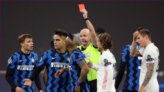 La reacción viral de Romelu Lukaku en la expulsión de Arturo Vidal ante Real Madrid