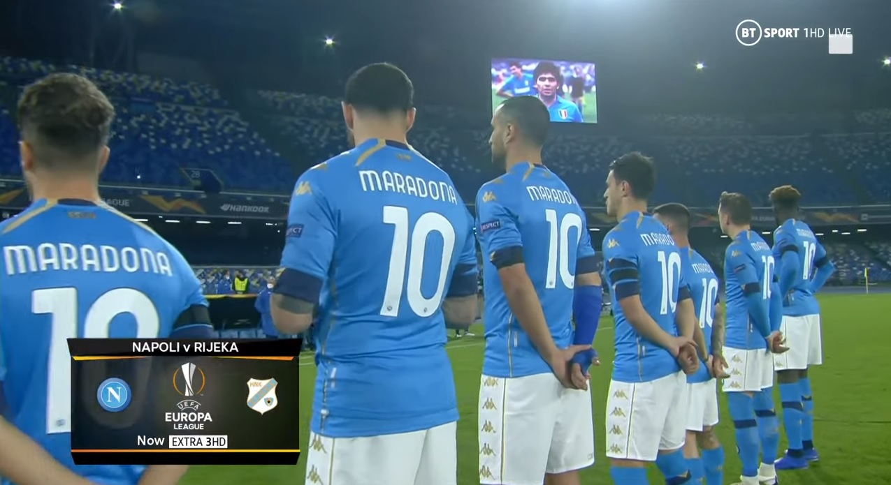 Emotivo minuto de silencio y tributo de Napoli por Diego Maradona en la Europa League