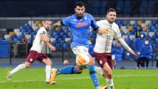 Napoli homenajeó también en cancha a Maradona y batió a Rijeka en la Europa League