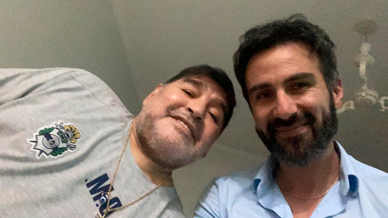 Habló el médico Leopoldo Luque: Si de algo soy responsable fue de amar a Diego Maradona