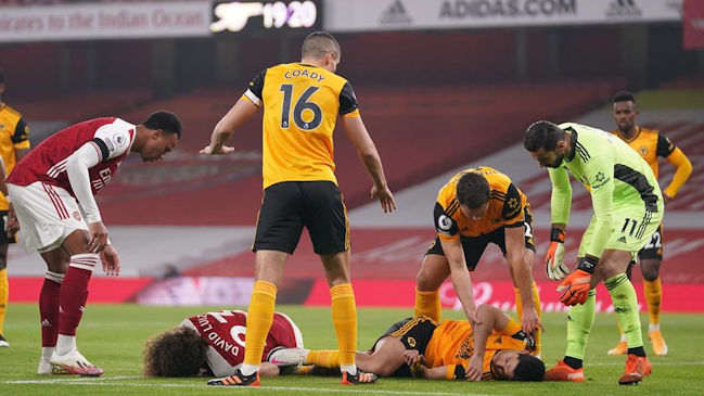 Premier: Wolverhampton derrotó a Arsenal con la mente puesta en Raúl Jiménez