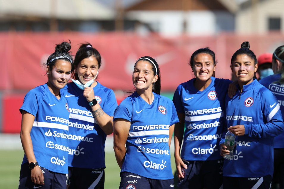 La Roja femenina entrenó este domingo de cara al segundo amistoso con Zambia