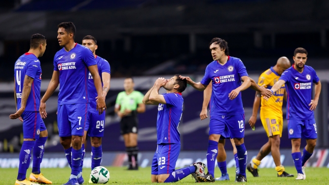 Cruz Azul avanzó a semifinales del Apertura mexicano pese a derrota ante Tigres