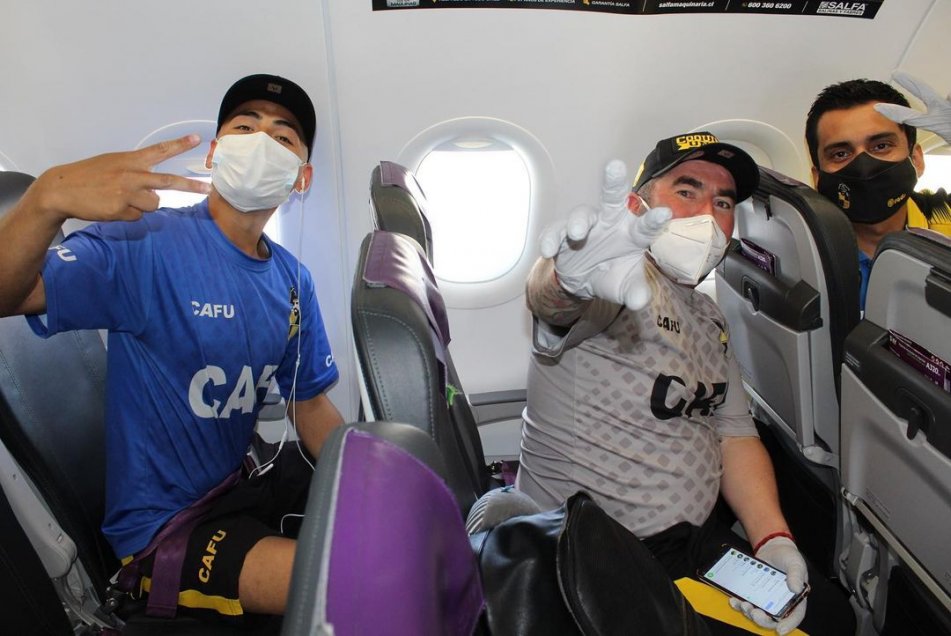 El plantel de Coquimbo Unido viajó a Perú para su duelo ante Sport Huancayo por Copa Sudamericana