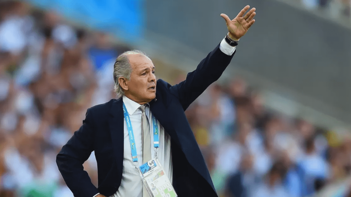 Alejandro Sabella contrajo un virus intrahospitalario que complicó su estado de salud