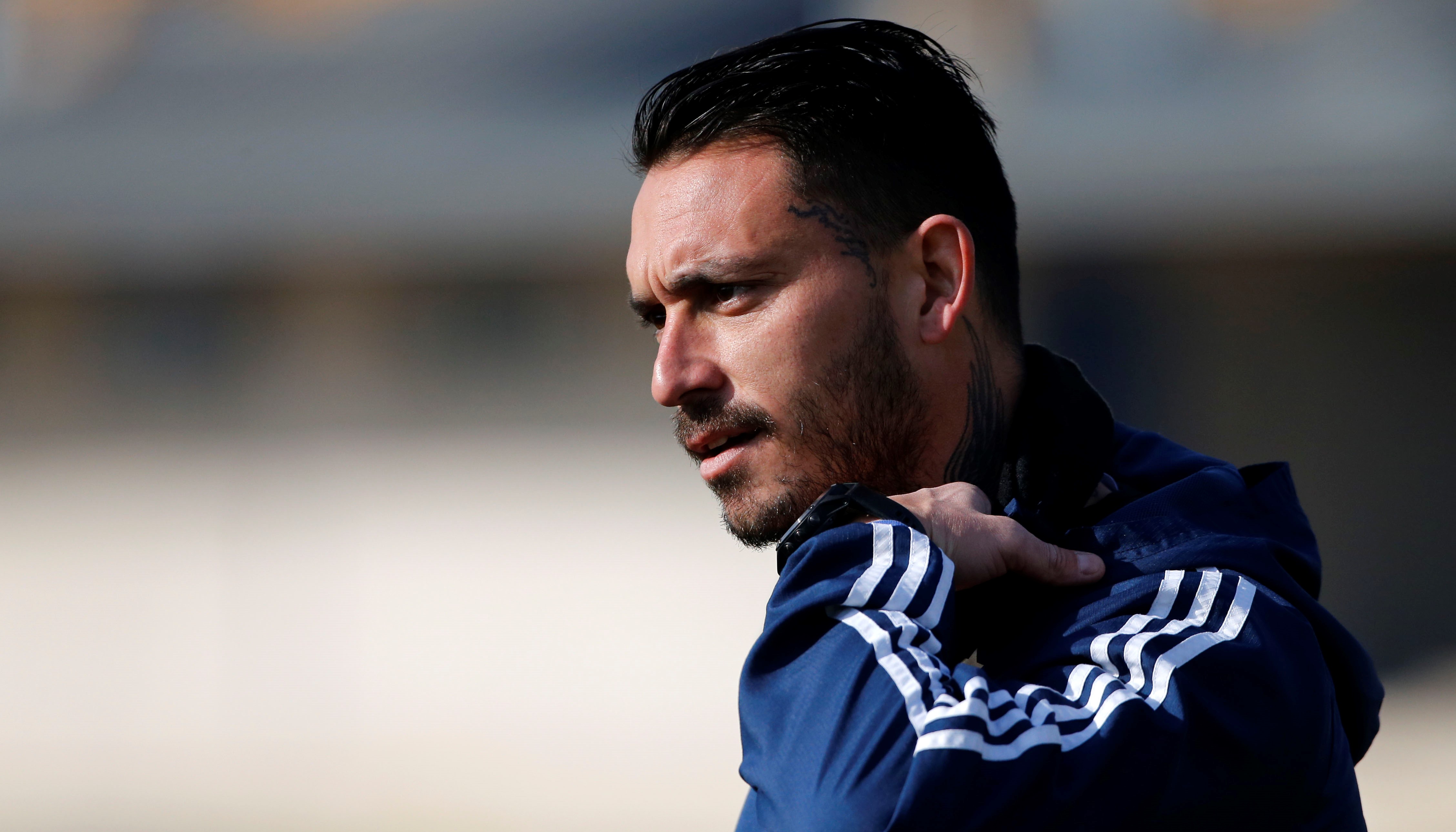 “Todo sigue igual”: Comentario de Pinilla generó reacción de los hinchas azules por el caso Montillo