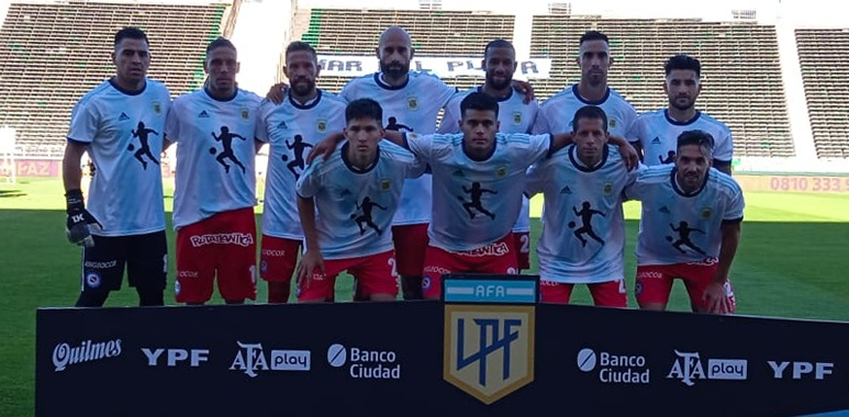 “El barrilete cósmico”: Aldosivi y Argentinos Juniors bridaron emotivo homenaje a Maradona