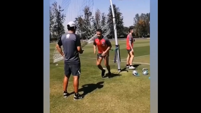 Jorge Valdivia vivió su primer entrenamiento en el regreso a Colo Colo
